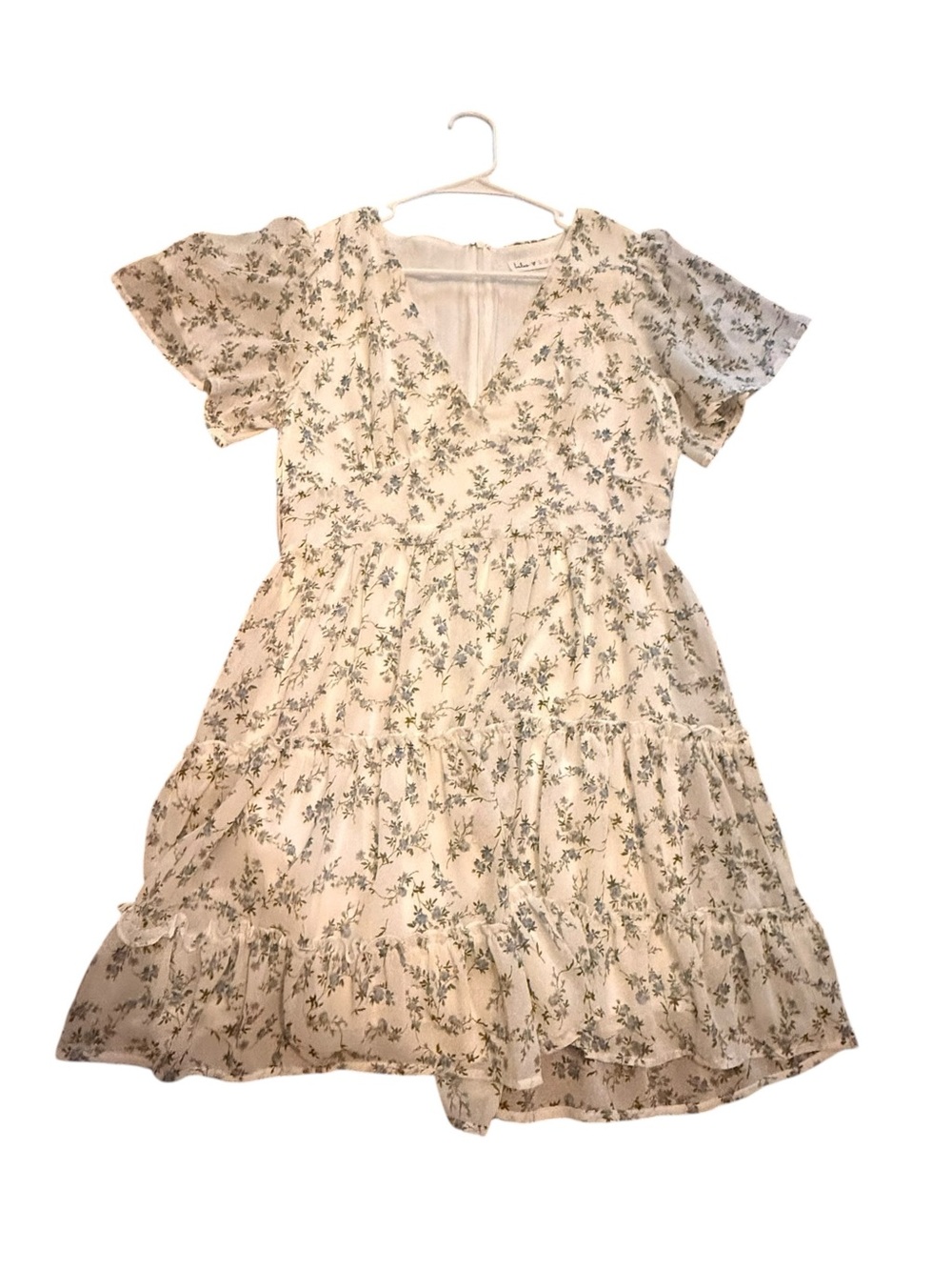 Lulus Dress Tiered V-Neck Summer Dress in Cream and Sage